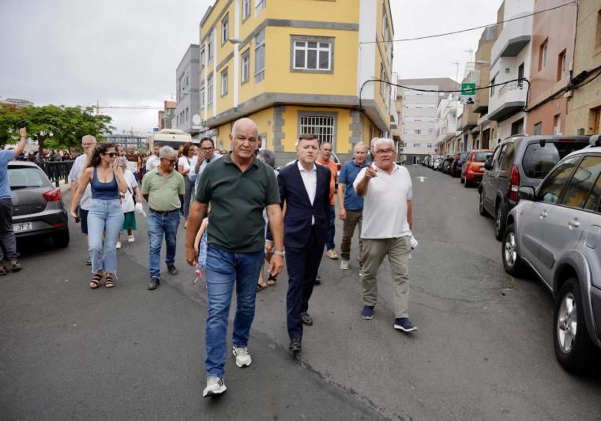 Juan Angulo y Teodoro Sosa, en su visita a Las Torres.