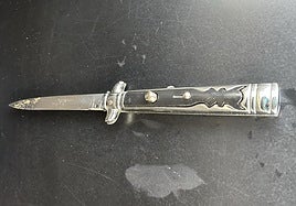 Imagen de la navaja que utilizó el agresor.