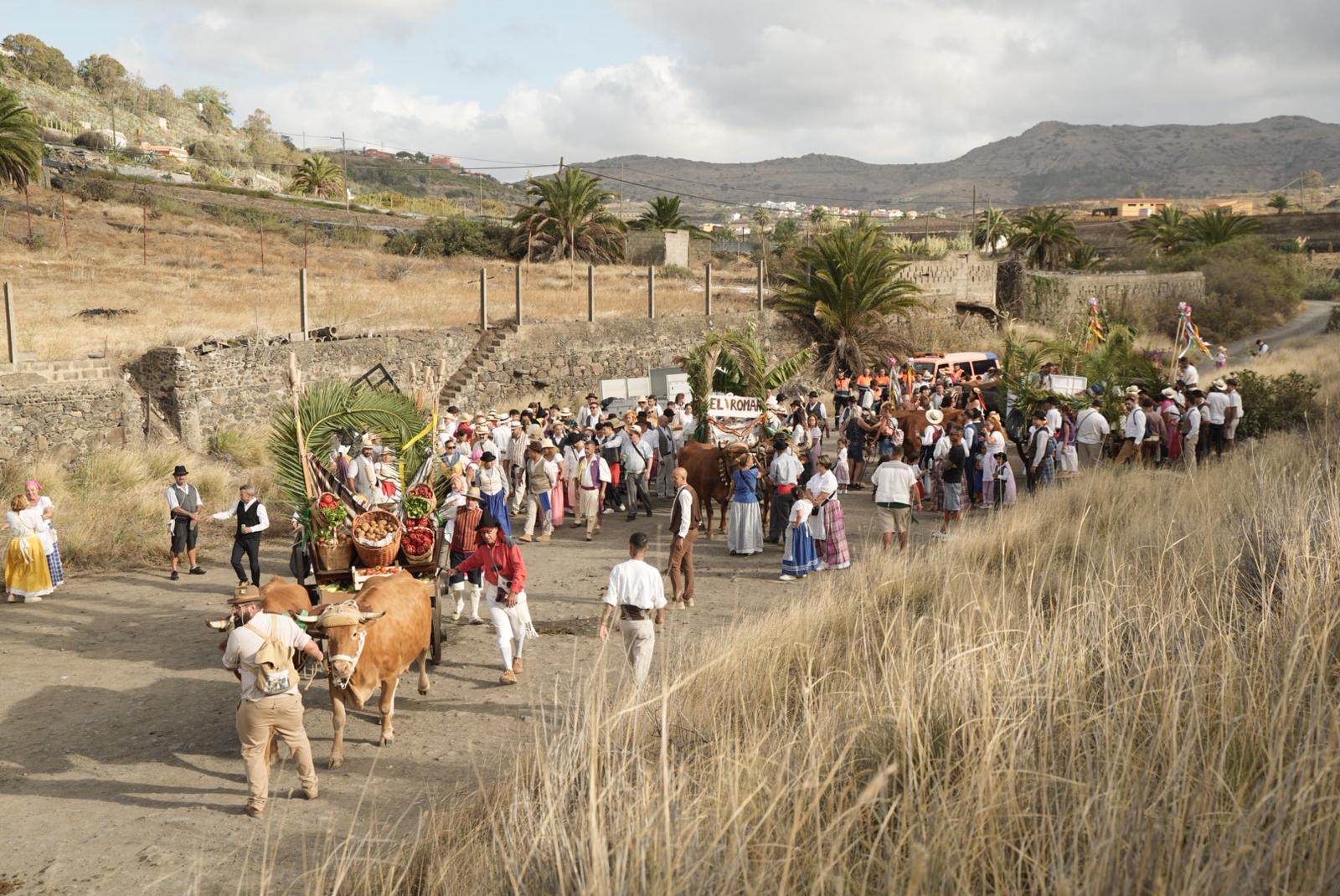 Carretes y romeros por el Camino Viejo de San Lorenzo