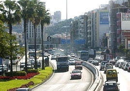 Imagen de archivo de una vía circulatoria en la capital grancanaria.