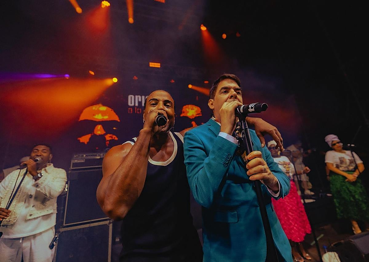 Imagen secundaria 1 - El sabor de Orishas prende Maspalomas en un concierto para el recuerdo