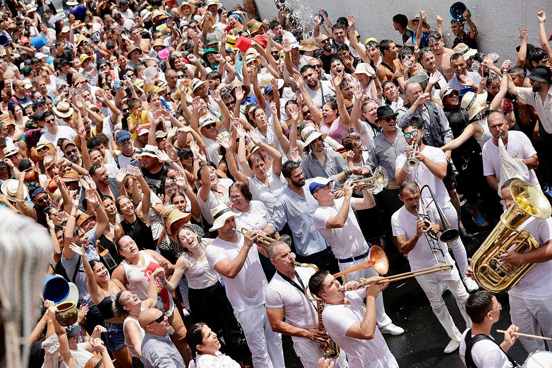 La Traída del Agua refresca Lomo Magullo