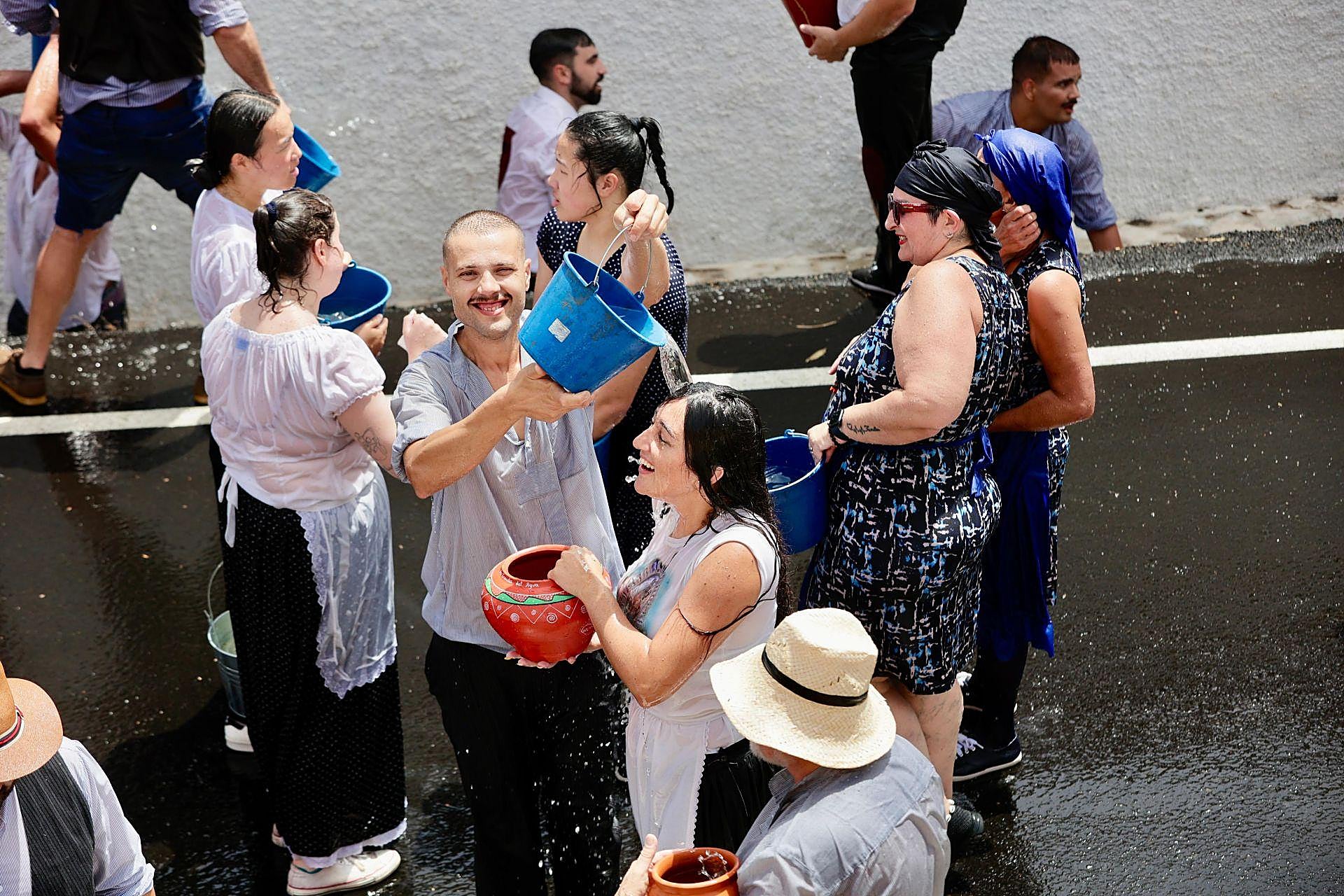 La Traída del Agua refresca Lomo Magullo