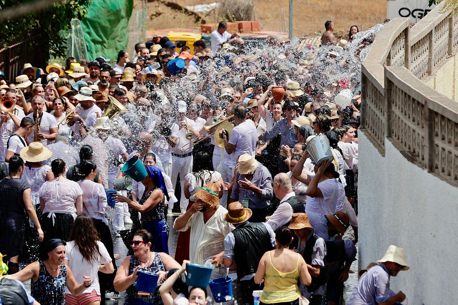La Traída del Agua refresca Lomo Magullo