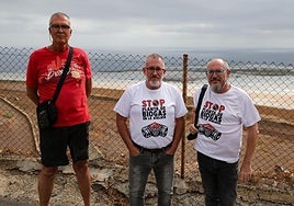 Activistas en contra de la planta de biogás en La Atalaya.