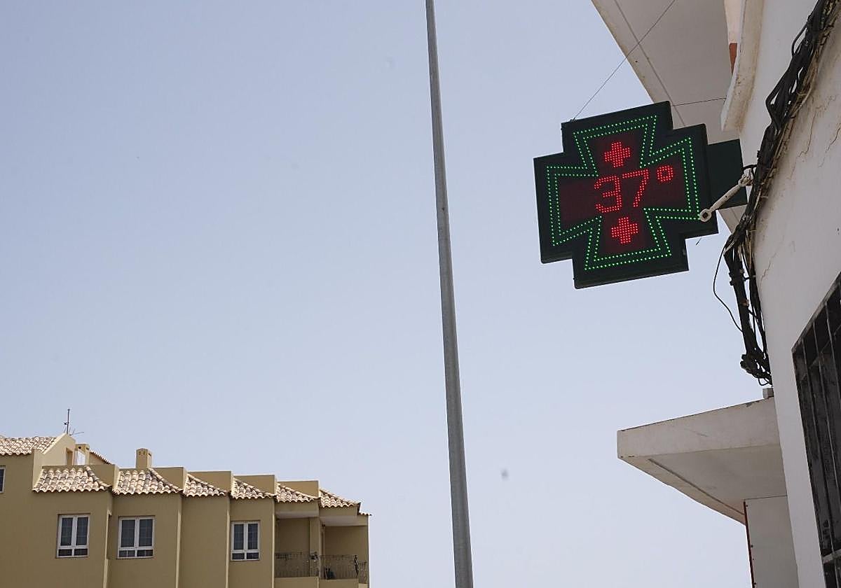 Canarias se encuentra en alerta máxima debido a las altas temperaturas.