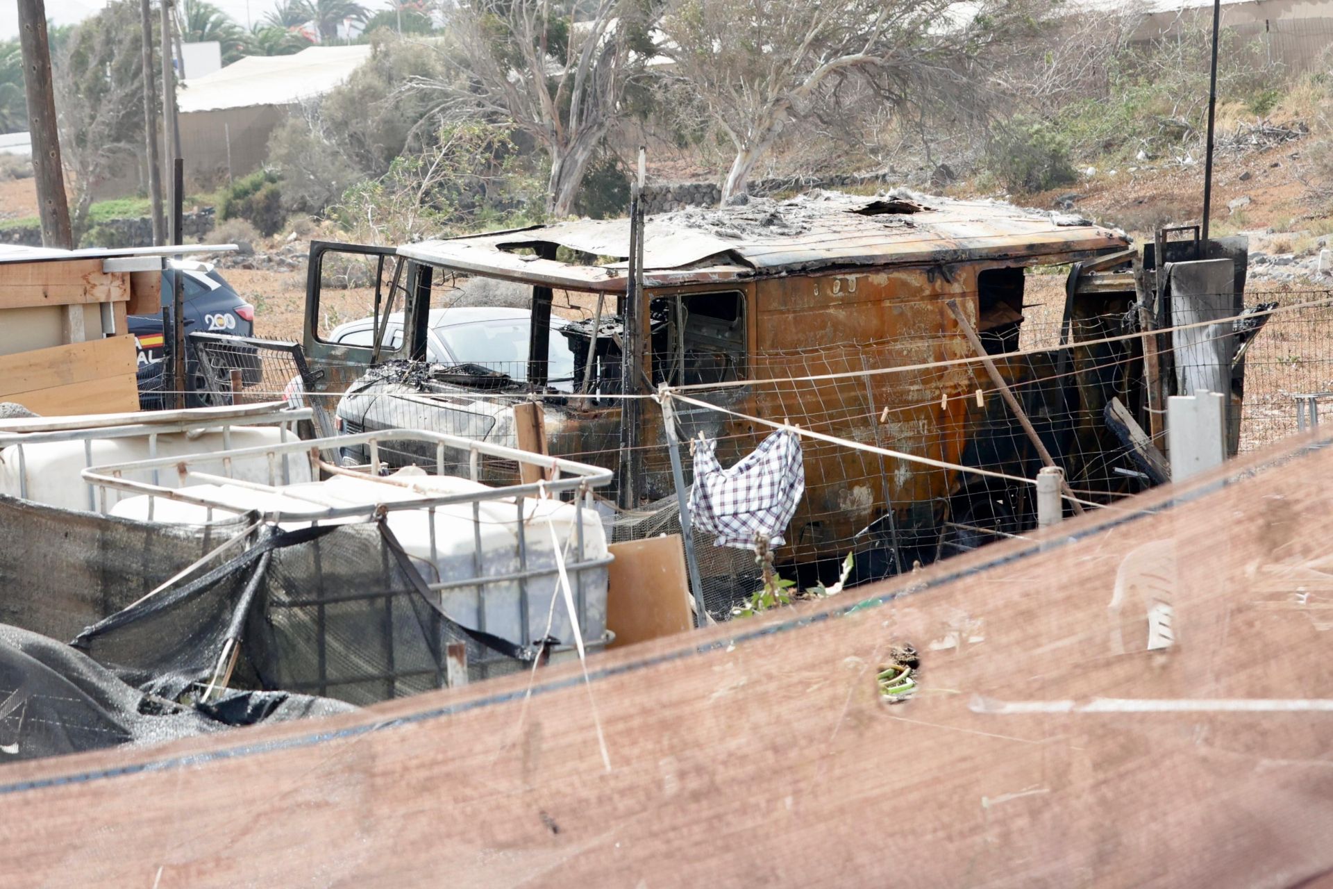 Así quedó el vehículo en el que murió un hombre calcinado en Ojos de Garza
