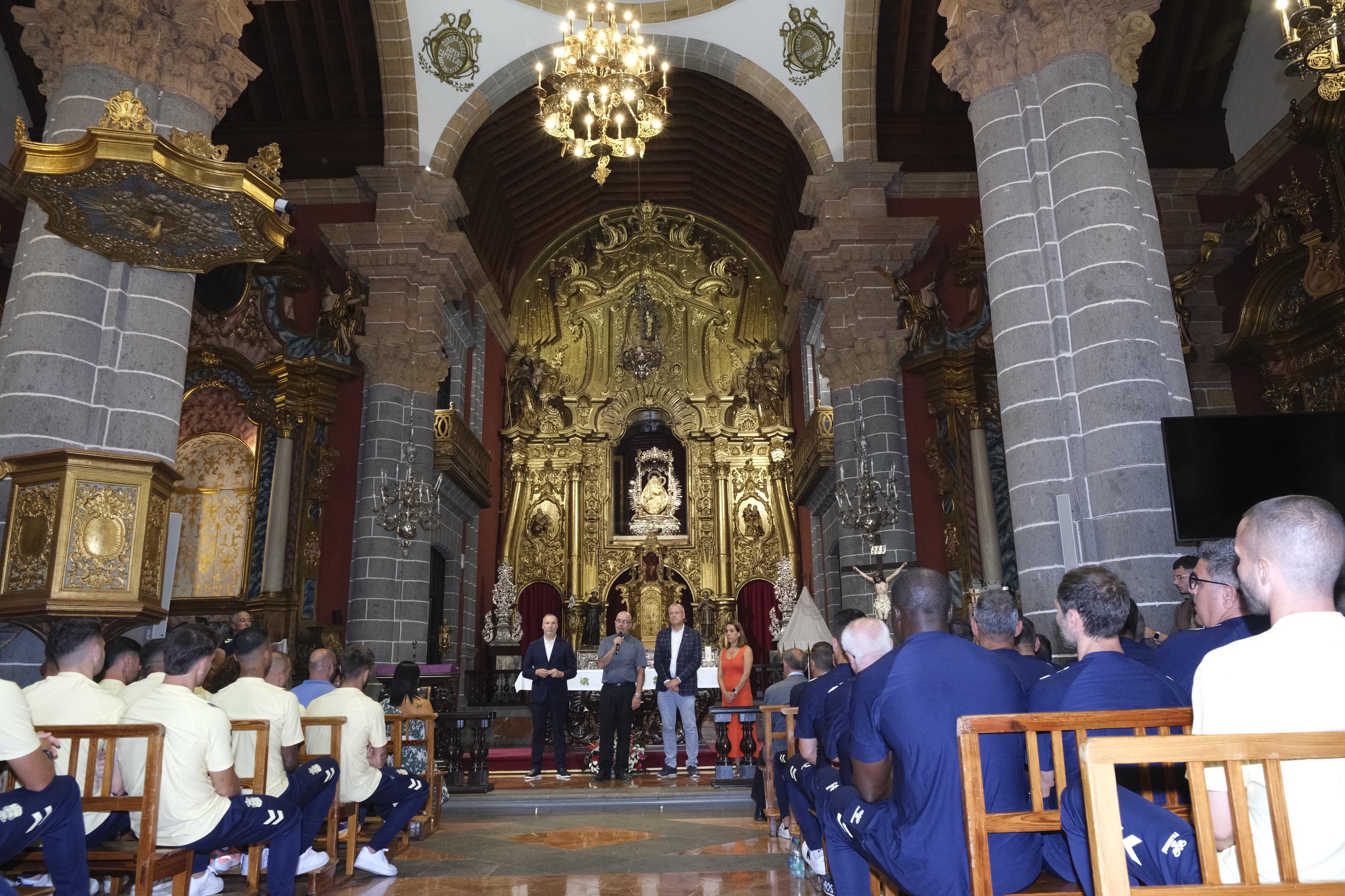 La UD visita Teror con ilusiones de Primera