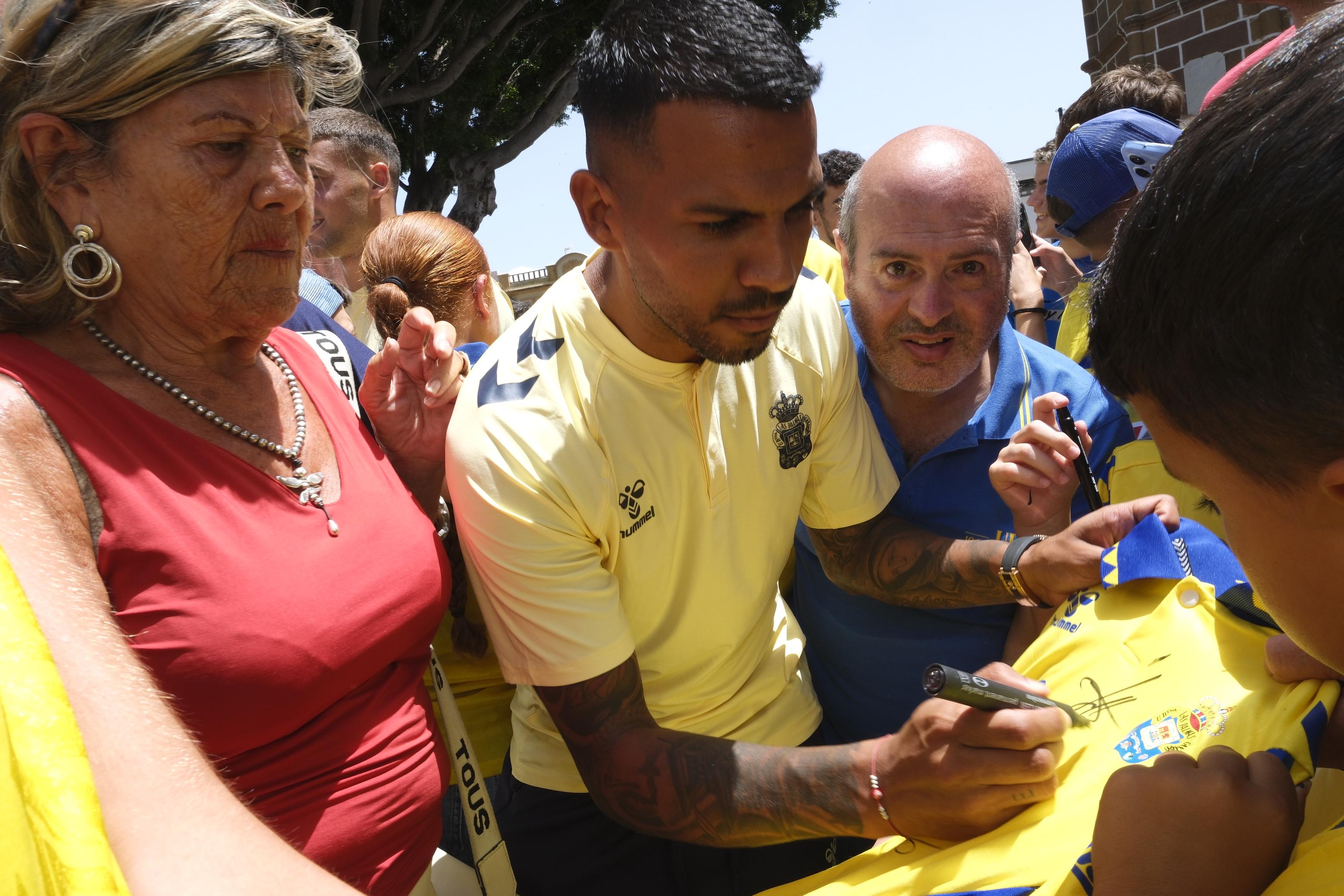 La UD visita Teror con ilusiones de Primera