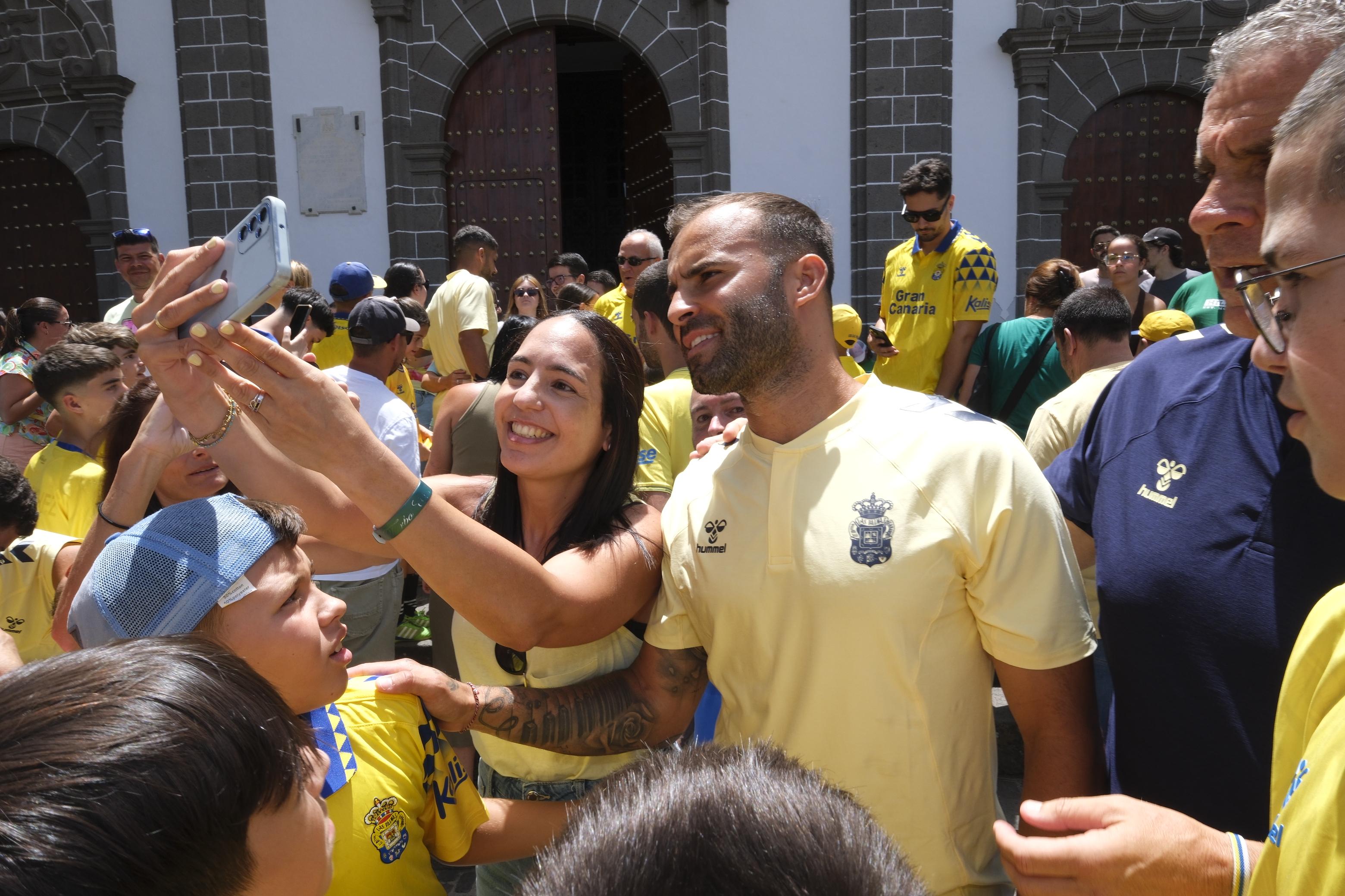 La UD visita Teror con ilusiones de Primera
