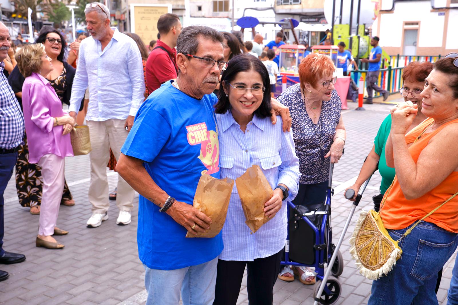 El &#039;Cine de Verano&#039; llena la Plaza del Pilar en Guanarteme
