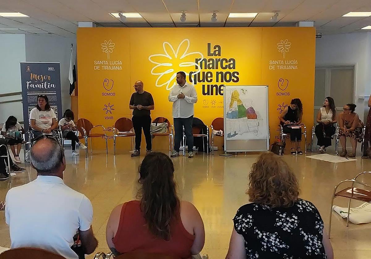 Encuentro con entidades sociales del municipio.