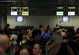 Así se vivió la huelga de Ryanair en el Aeropuerto de Gran Canaria