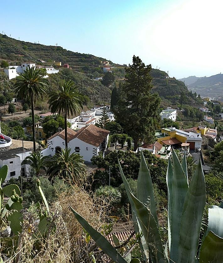 Imagen secundaria 2 - San Isidro, castañeros y papas a mansalva