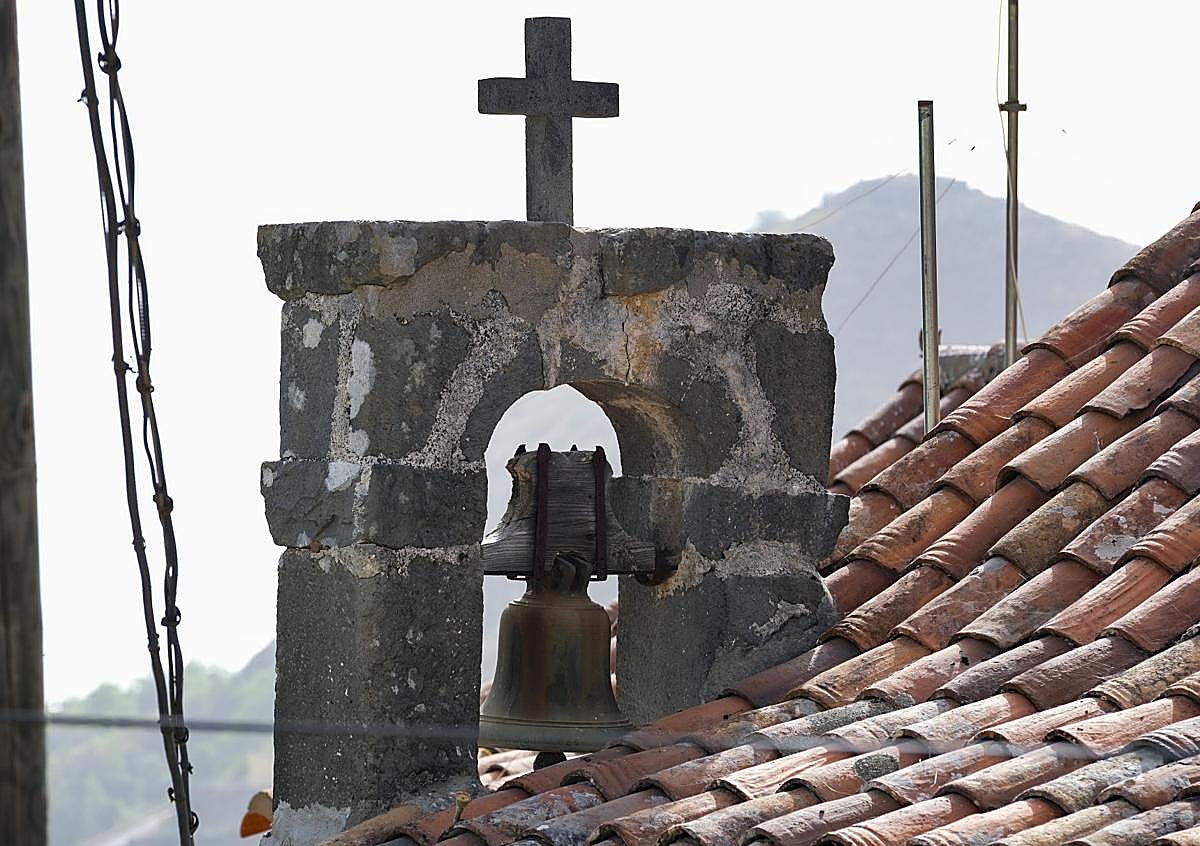 Imagen secundaria 1 - San Isidro, castañeros y papas a mansalva