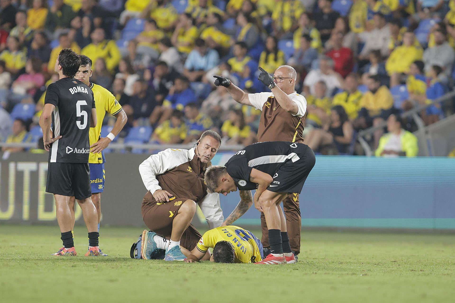 UD Las Palmas - FC Andorra, en imágenes