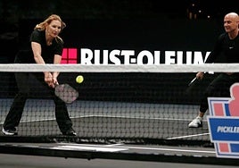 ¿Qué es el pickleball y por qué está de moda?