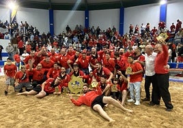 Otros tiempos con un Ramón Jiménez celebrando títulos.