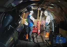 Imagen de trabajos en el interior de las minas de agua.
