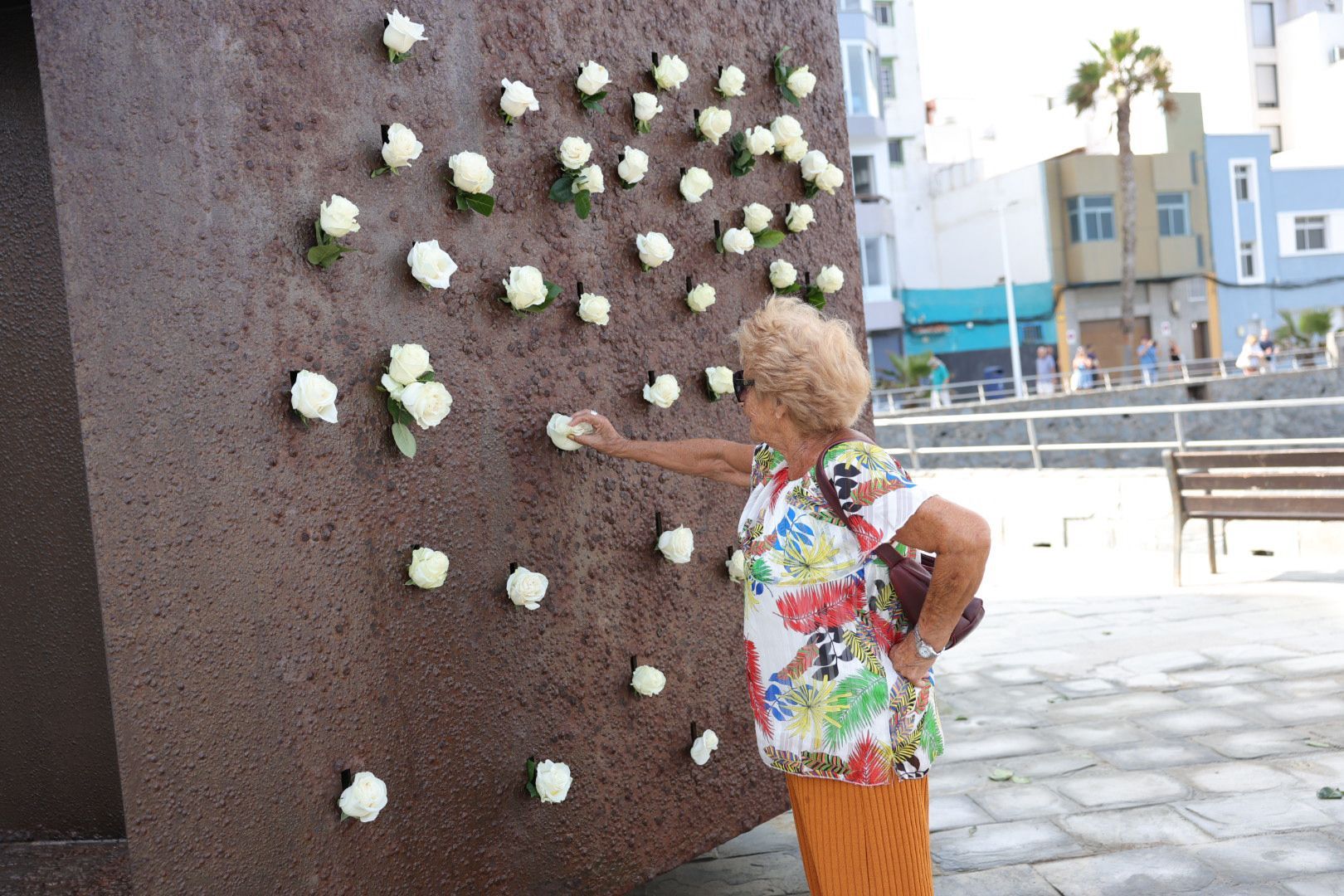 17 años de lágrimas por las víctimas del JK5022