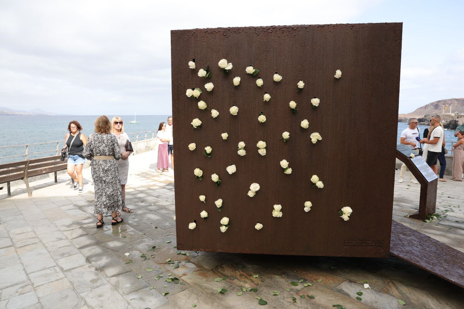 17 años de lágrimas por las víctimas del JK5022