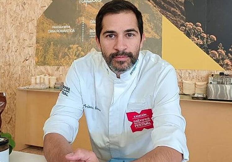 El chef Adriani Alonso