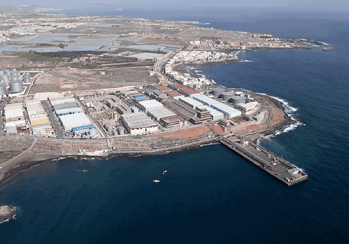 Imagen aérea del Puerto de Salinetas.