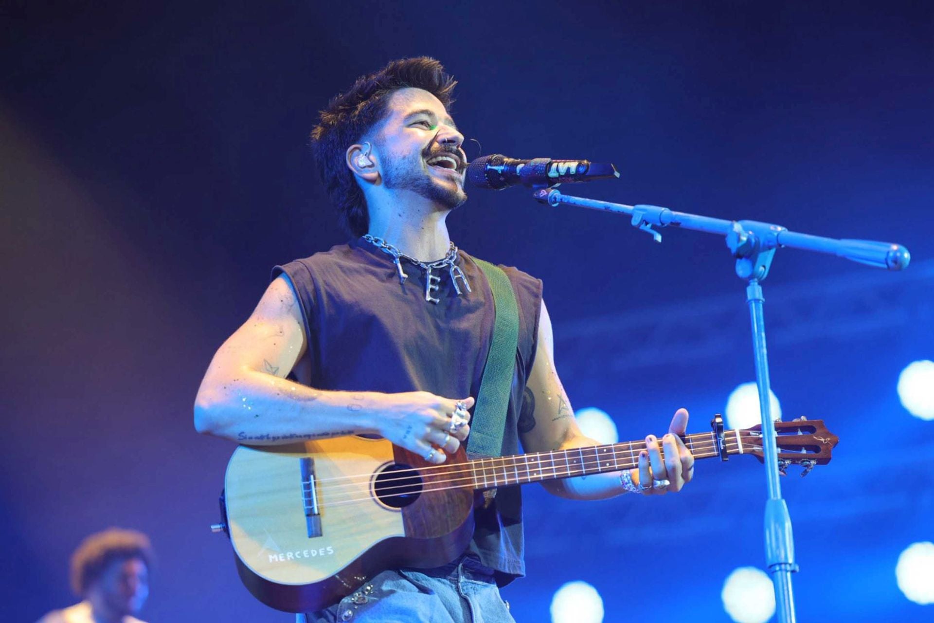 Camilo conquista a &#039;La Tribu&#039; en el Gran Canaria Arena