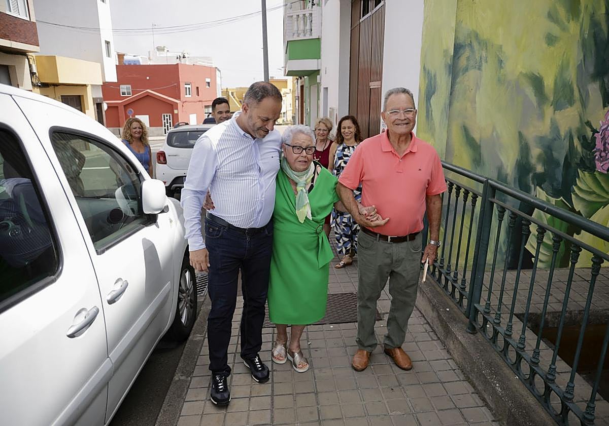 Imagen principal - La villa de Moya celebra los 100 años de Rosario Jorge