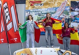 Podio sub 17 femenino, con Martina Bárbara en el tercer cajón.