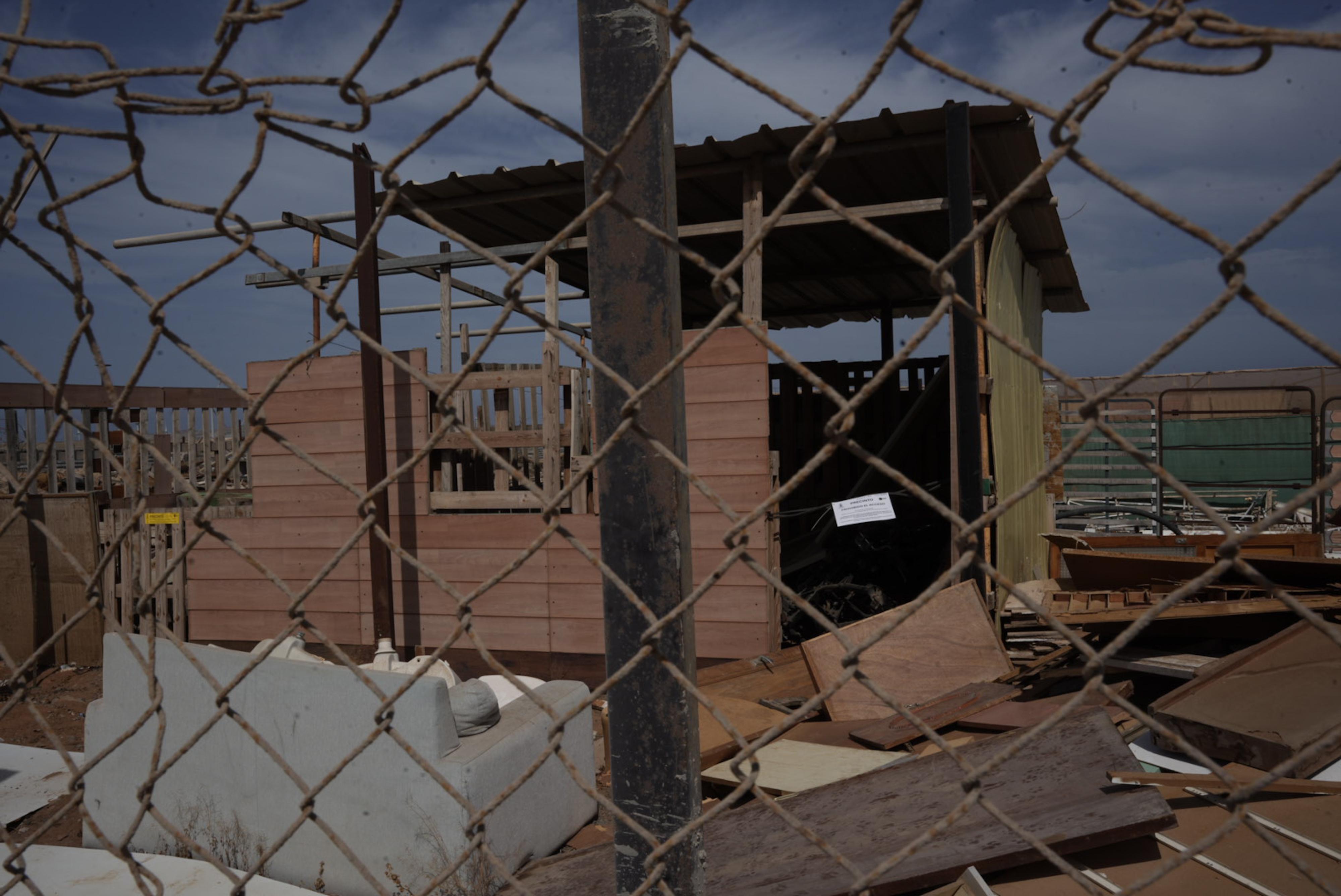 Los residentes en el asentamiento de Bahía de Formas no tienen dónde ir