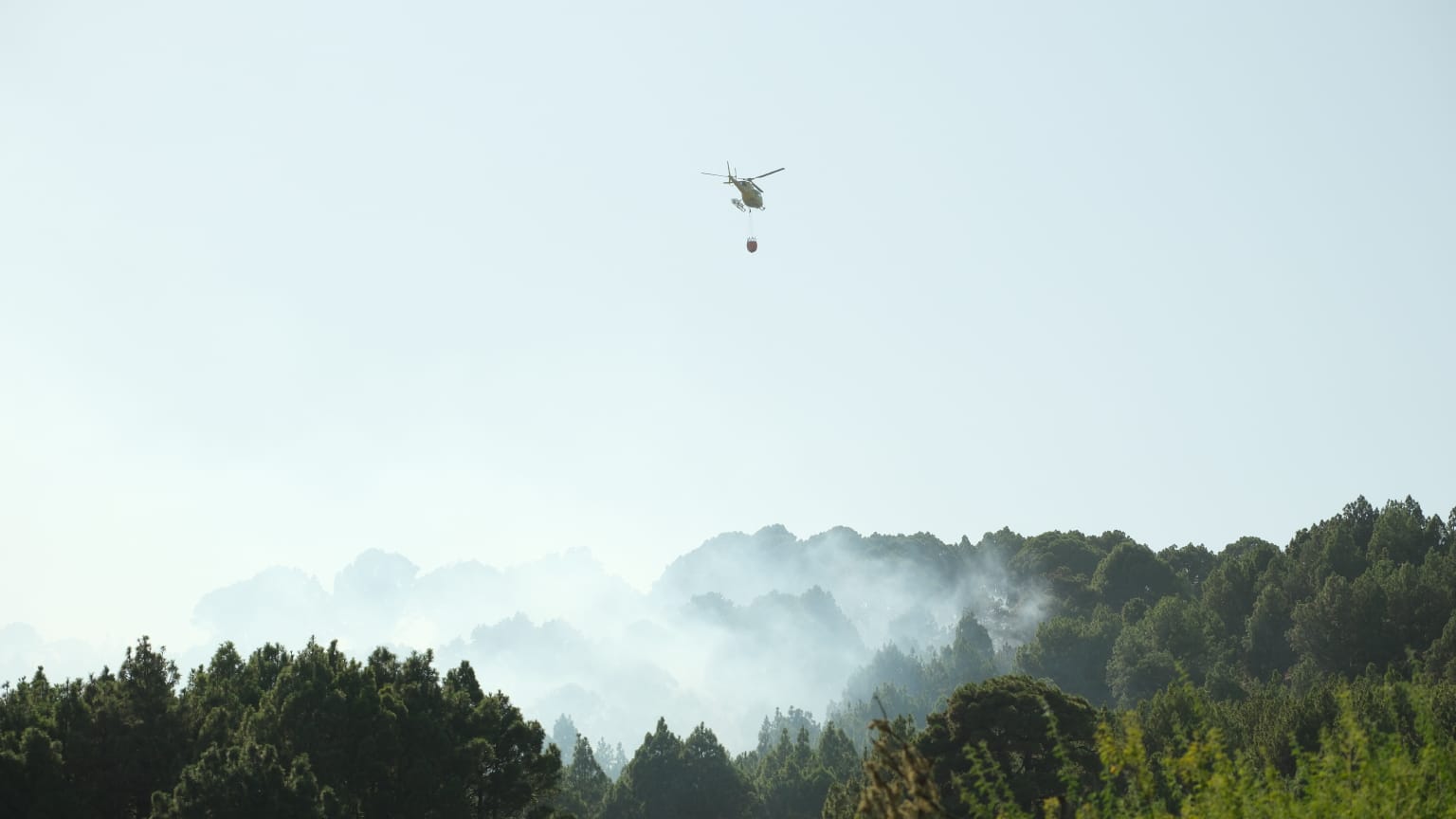 Las imágenes del incendio en El Hierro