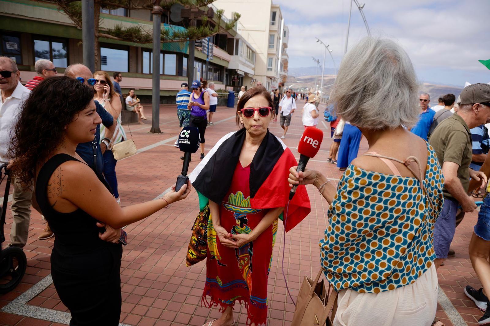 Concentración en favor de Palestina con la acción «Mójate por Gaza»