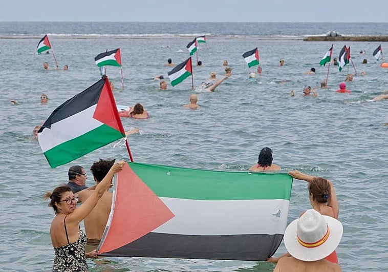 Imagen de la acción reivindicativa en Las Canteras.