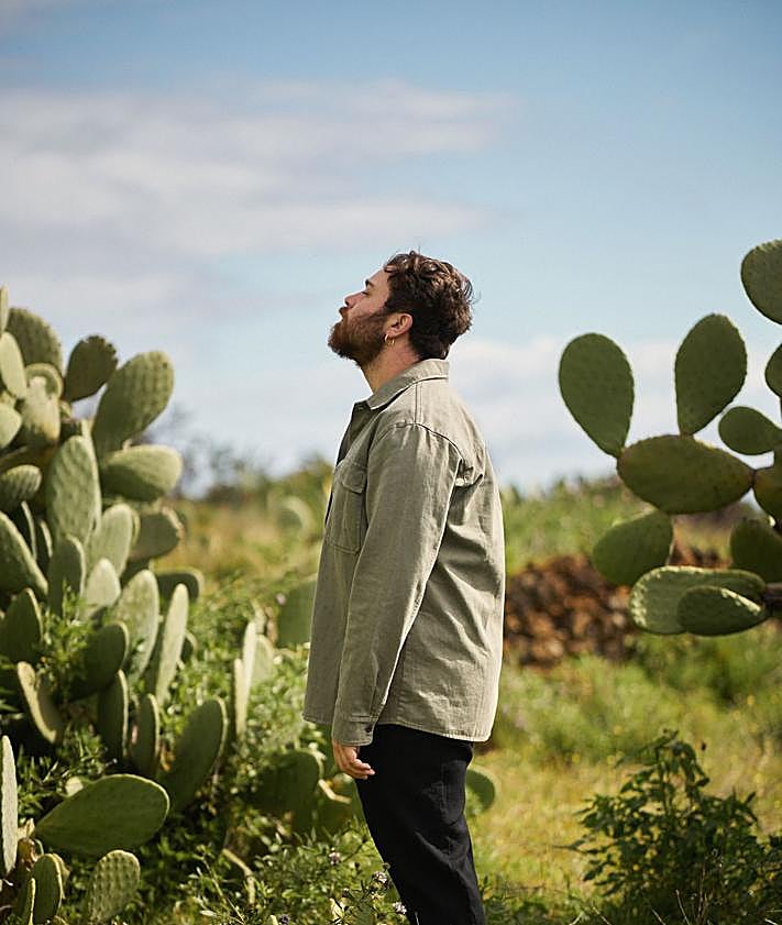 Imagen secundaria 2 - La cantante peruana Susana Baca, el grupo venezolano C4 y el timplista Hirahi Afonso 