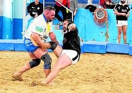 El puntal C Aitor Lorenzo volvera a ser el primer hombre del vigente campeón Unión Agüimes.