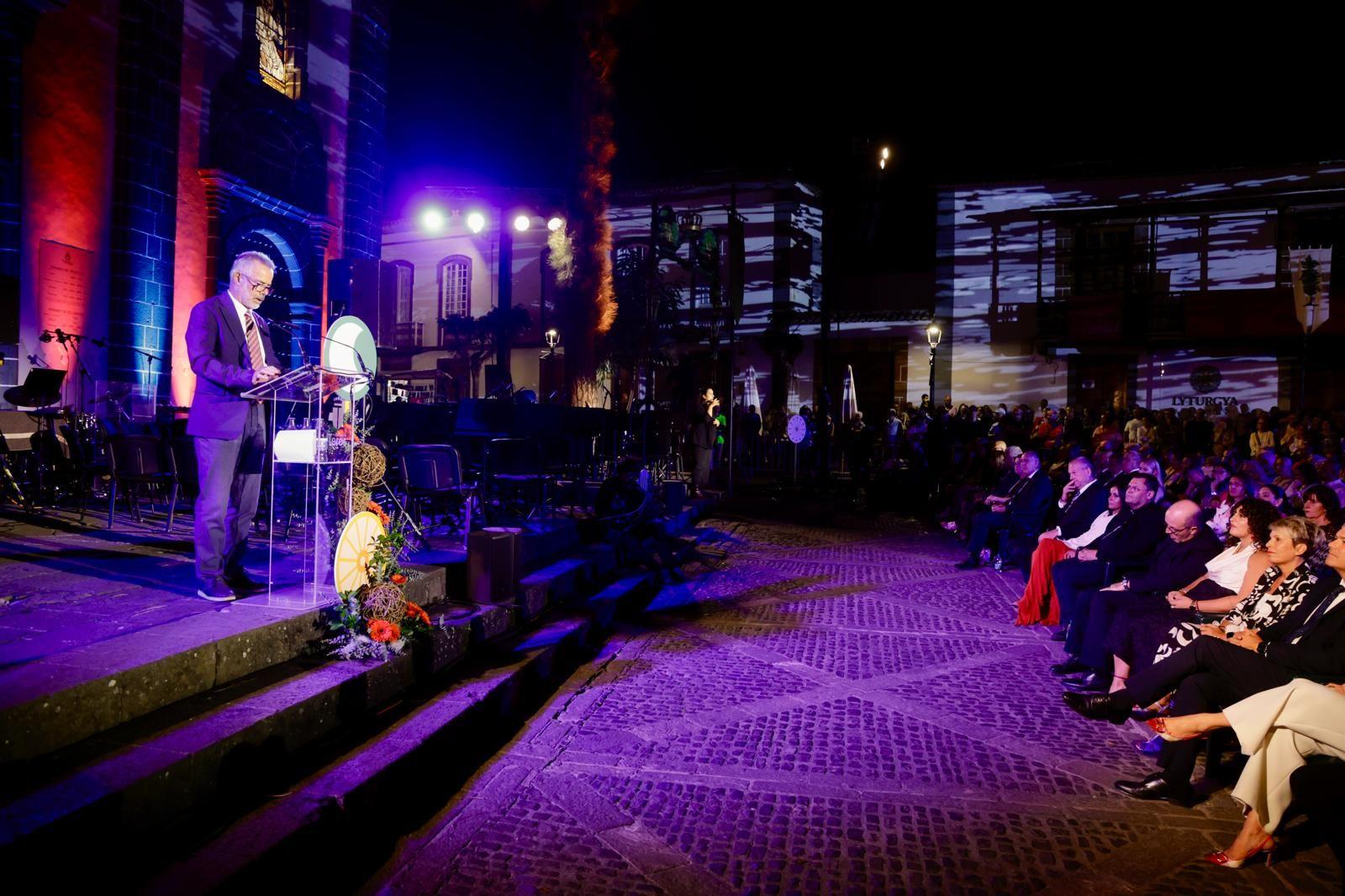 Raquel del Rosario pregona las Fiestas del Pino 2025