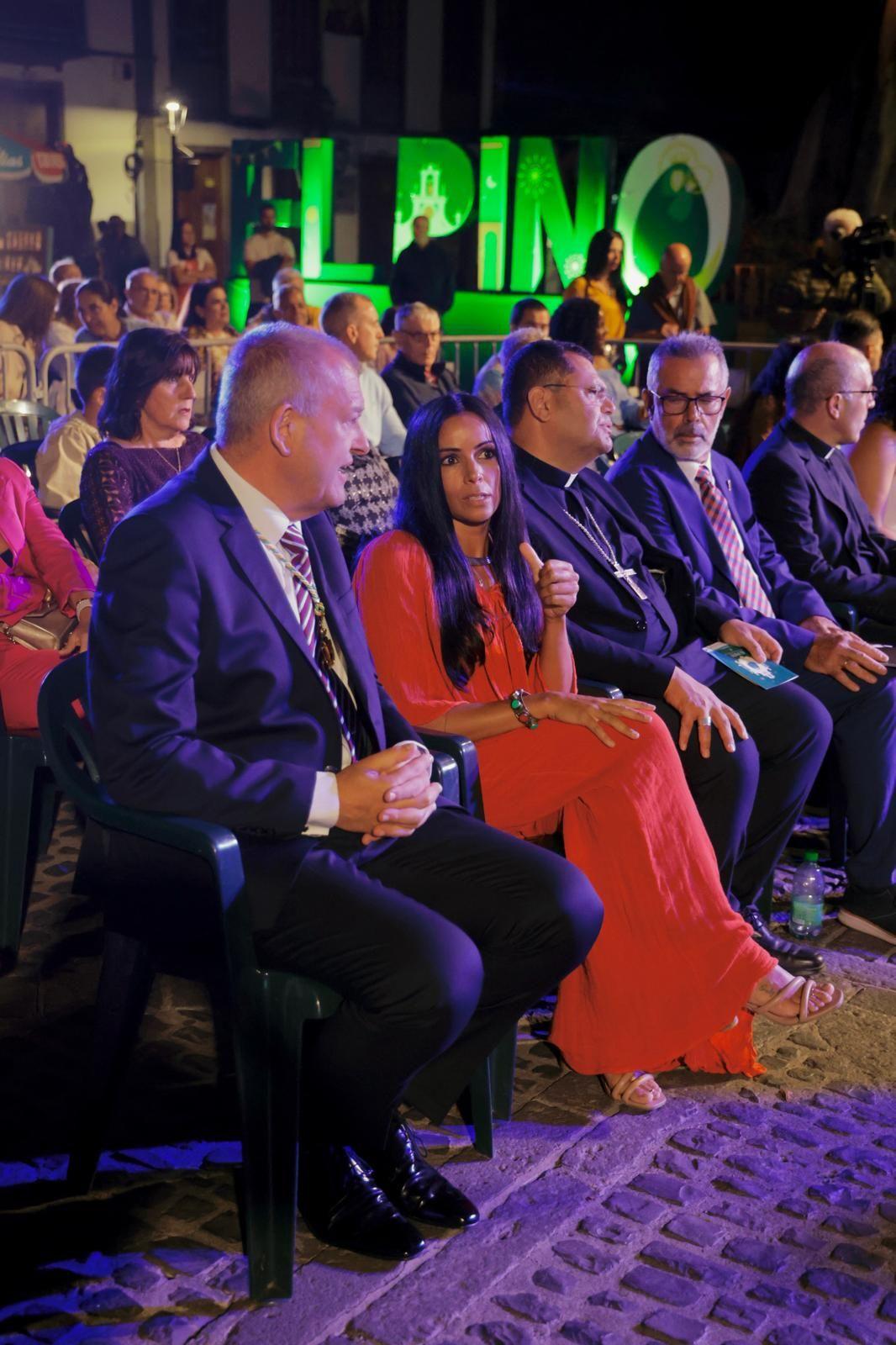 Raquel del Rosario pregona las Fiestas del Pino 2025