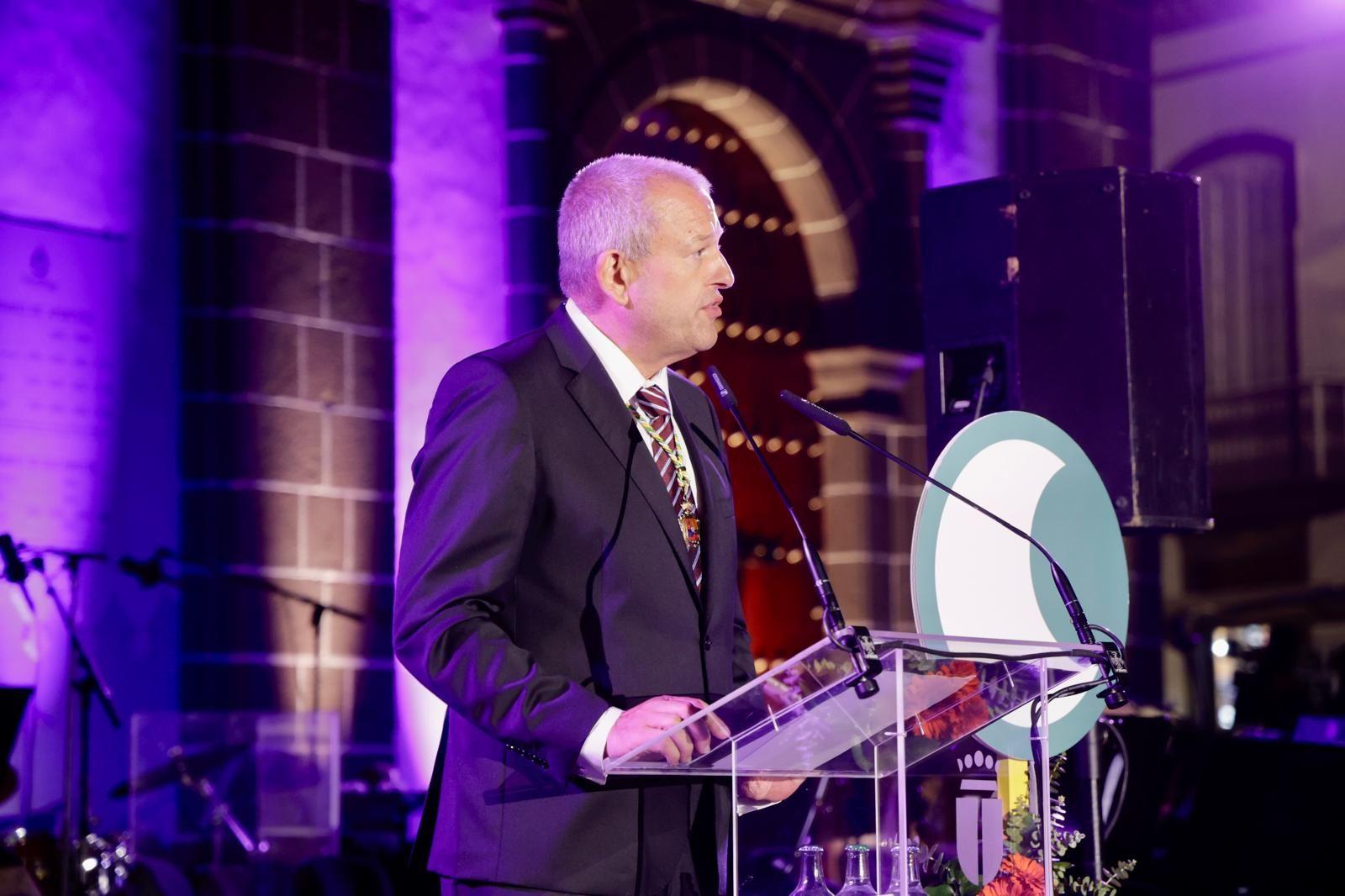 Raquel del Rosario pregona las Fiestas del Pino 2025