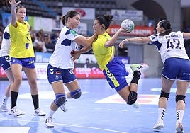 El Rocasa logró estrenarse con triunfo en el arranque liguero en Granollers.