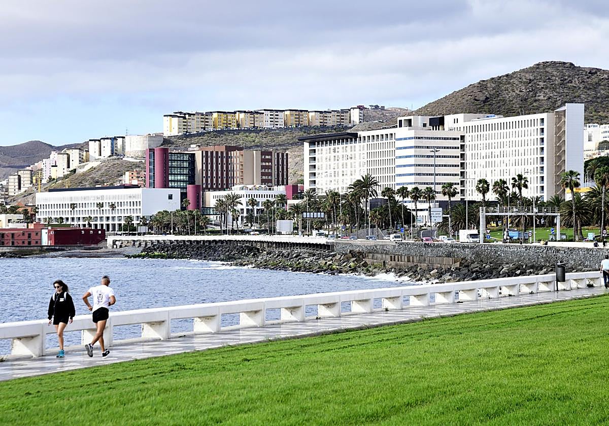 Complejo Hospitalario Universitario Insular-Materno Infantil.