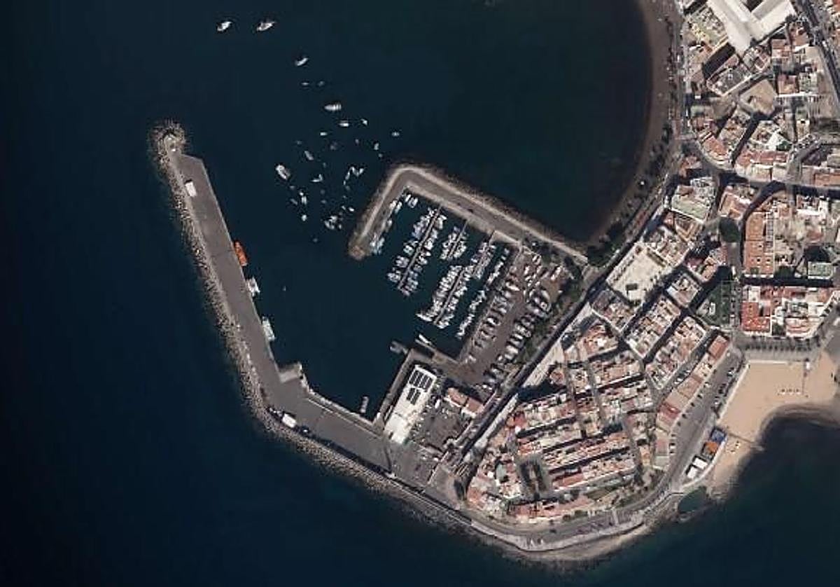 Vista del puerto de Arguineguín.