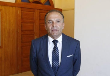 El alcalde de Tinajo paga hoteles a presuntos maltratadores para evitarles el calabozo