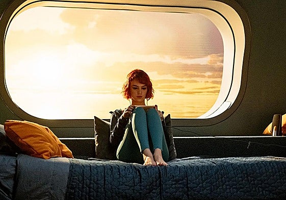 La nueva serie presenta un futuro distópico ante un desastre atómico.