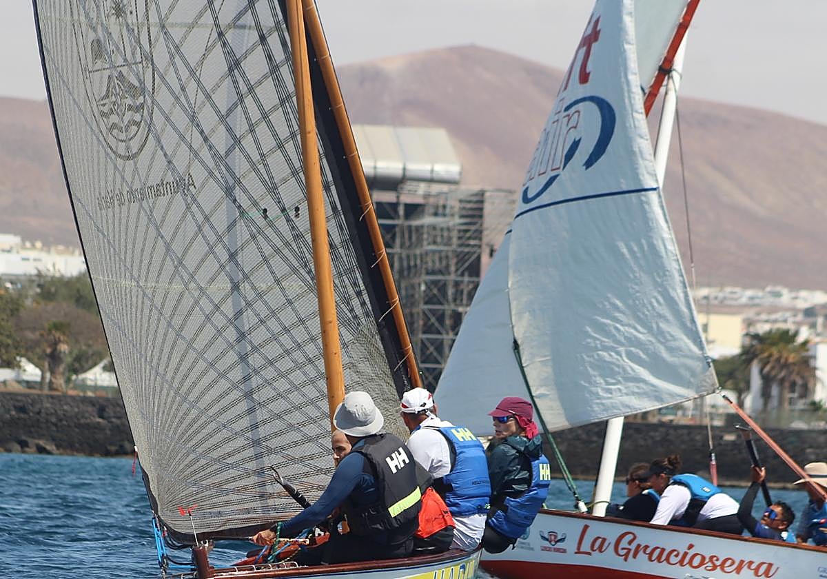 Actividad de vela latina.