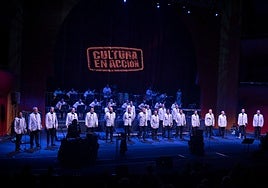 Los Gofiones cantando.