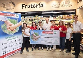 SPAR Gran Canaria impulsa la venta de 2.000 pulseras solidarias en la Vará del Pescao