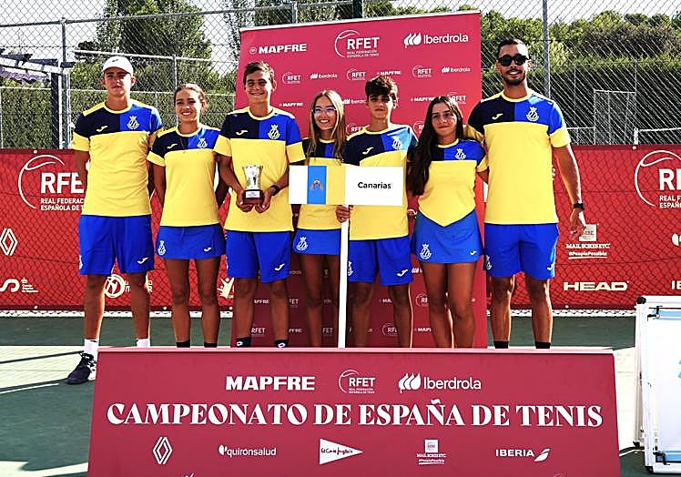 Los combinados masculino y femenino con el técnico Rayco Sánchez