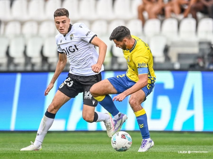 Las mejores imágenes del duelo Burgos-UD Las Palmas