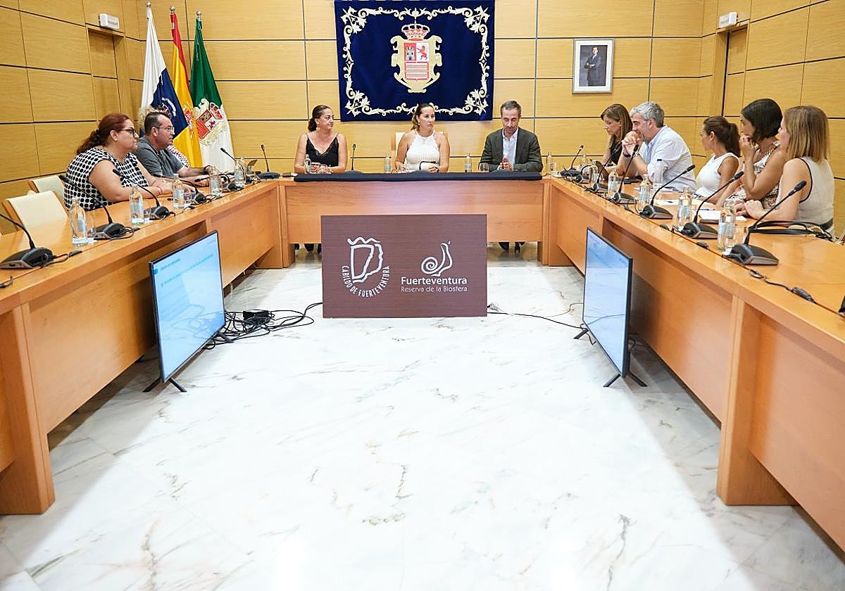 Momento de la reunión celebrada en la primera Corporación.